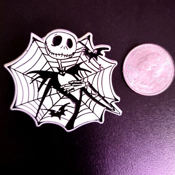 Large Jack Skeleton nightmare before Christmas pin - Picture 3 of 3